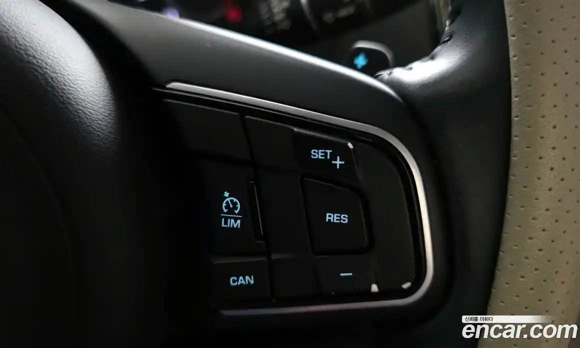 Jaguar XE 2016 2.0 Автомат в Москве № 320077, фото 20