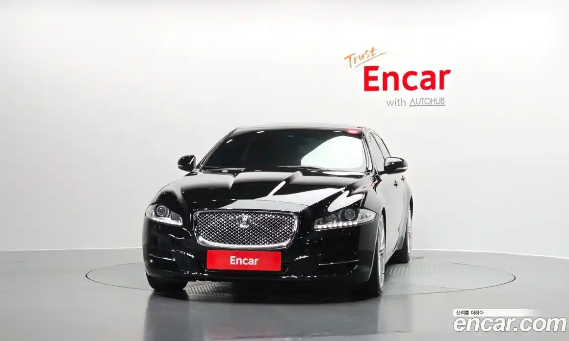 Jaguar XJ 2011 5.0 Автомат в Москве № 320216, фото 13