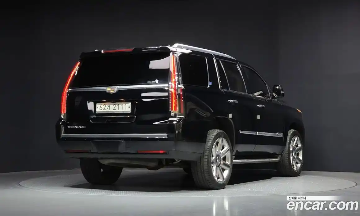 Cadillac Escalade 2017 6.2 Автомат в Москве № 320952, фото 4