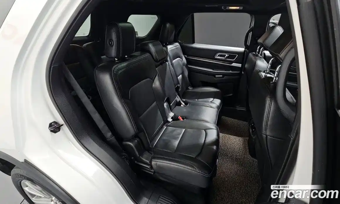 Ford Explorer 2016 2.3 Автомат в Москве № 330534, фото 13