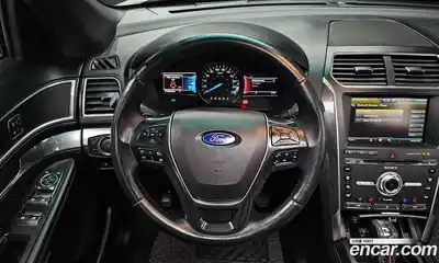 Ford Explorer 2016 2.3 Автомат в Москве № 330534, миниатюра 5