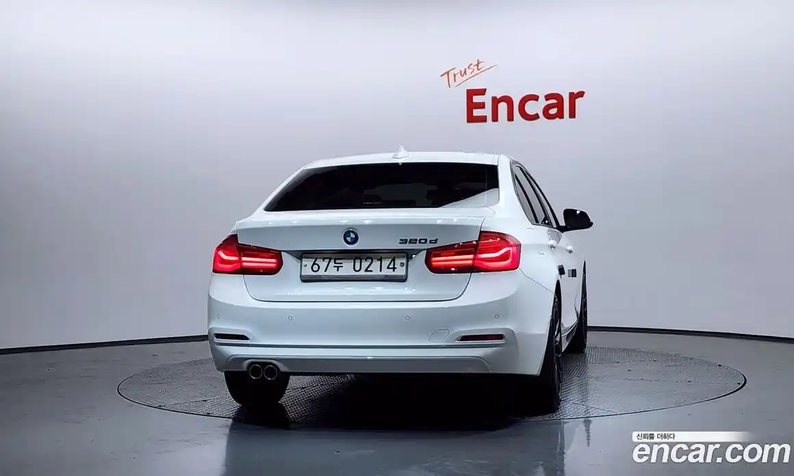 BMW 3-Series 2017 2.0 Автомат в Москве № 331446, фото 18