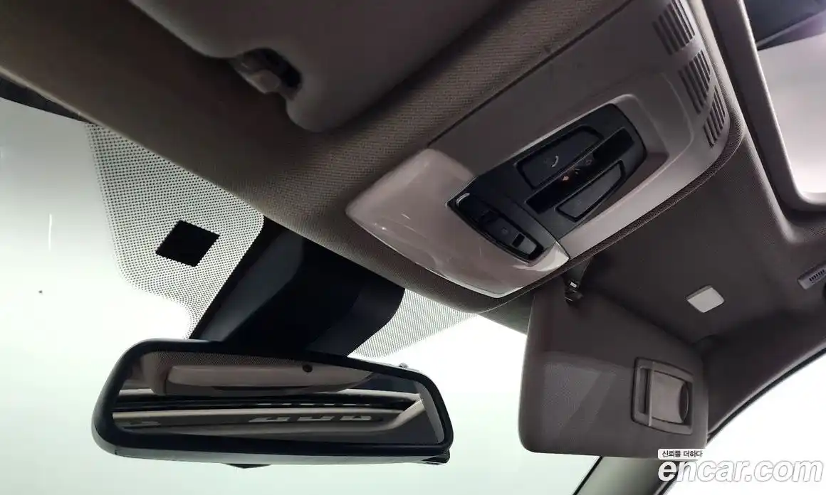 BMW 3-Series 2017 2.0 Автомат в Москве № 331446, фото 20