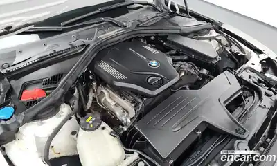 BMW 3-Series 2017 2.0 Автомат в Москве № 331446, миниатюра 3