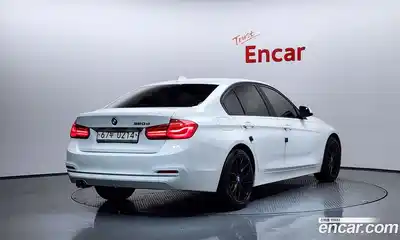 BMW 3-Series 2017 2.0 Автомат в Москве № 331446, миниатюра 4