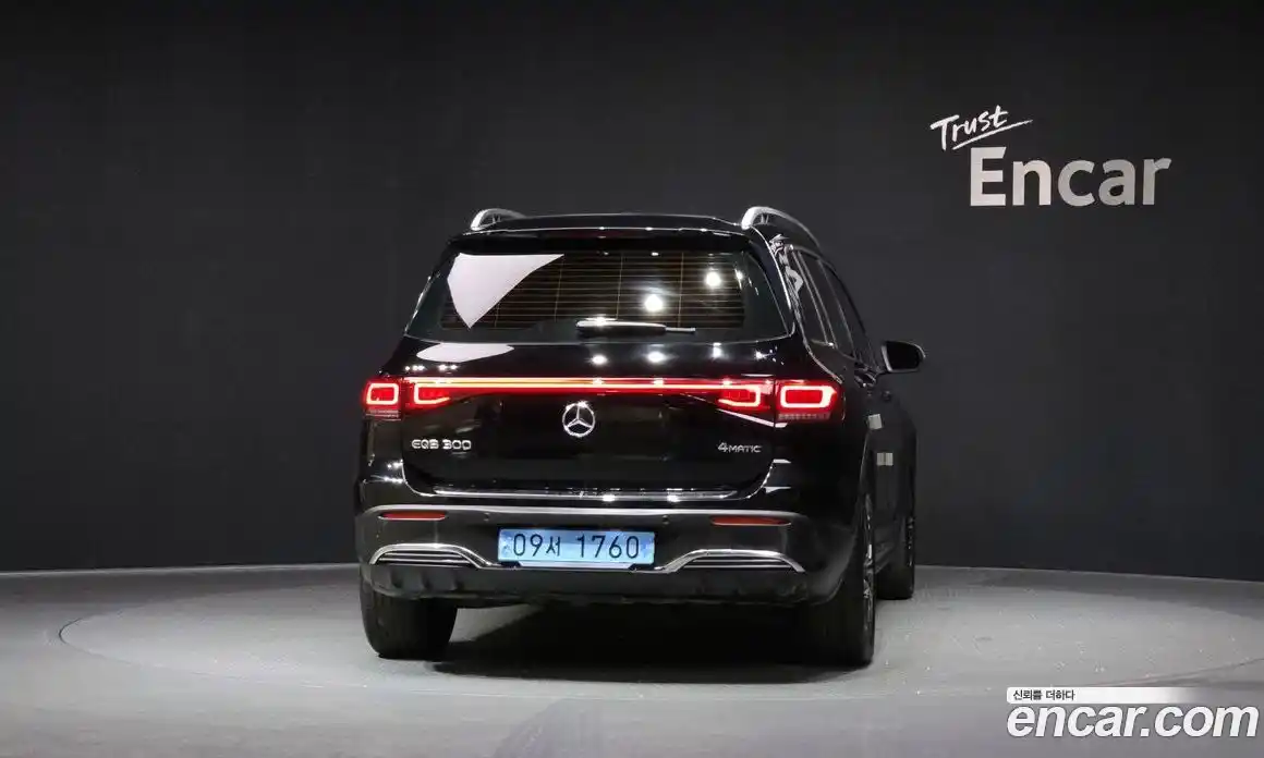 Mercedes-Benz EQB 2023 0.2 Автомат в Москве № 338947, фото 13