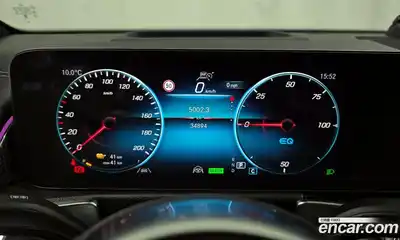 Mercedes-Benz EQB 2023 0.2 Автомат в Москве № 338947, миниатюра 2