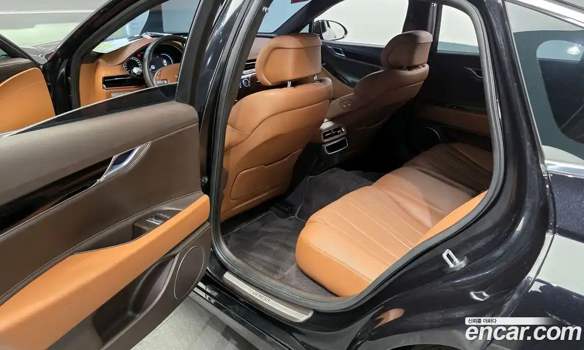 Genesis G80 2023 2.5 Автомат в Москве № 340231, фото 8