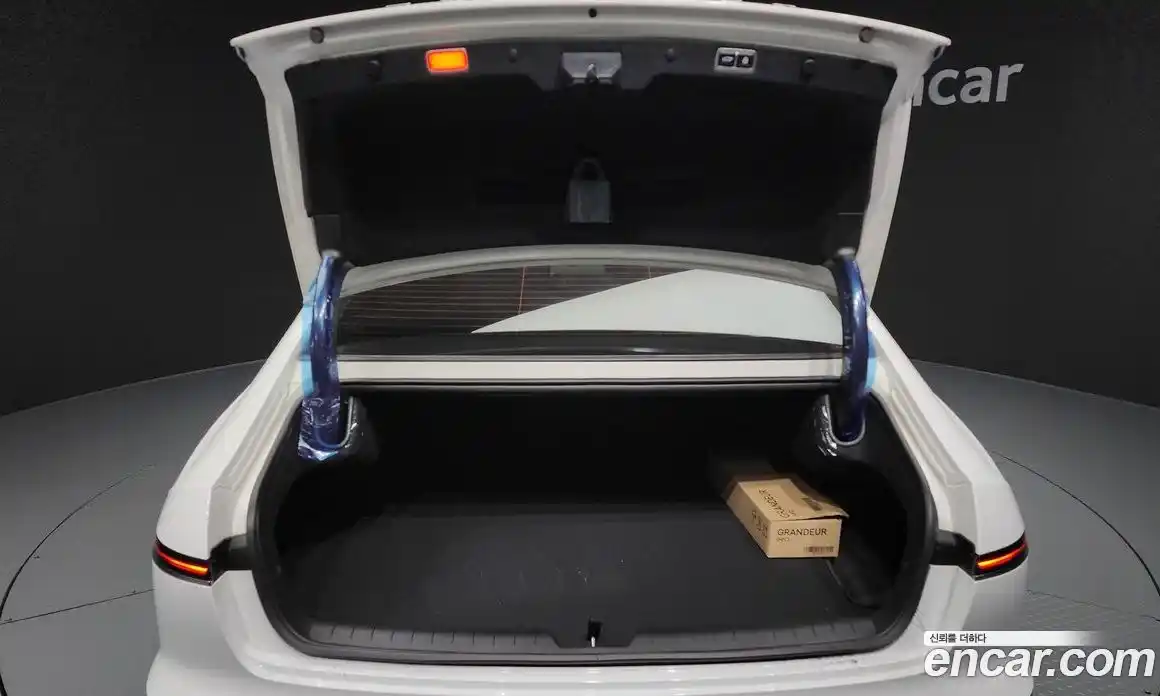 Hyundai Grandeur 2025 3.5 Автомат в Москве № 3599, фото 18