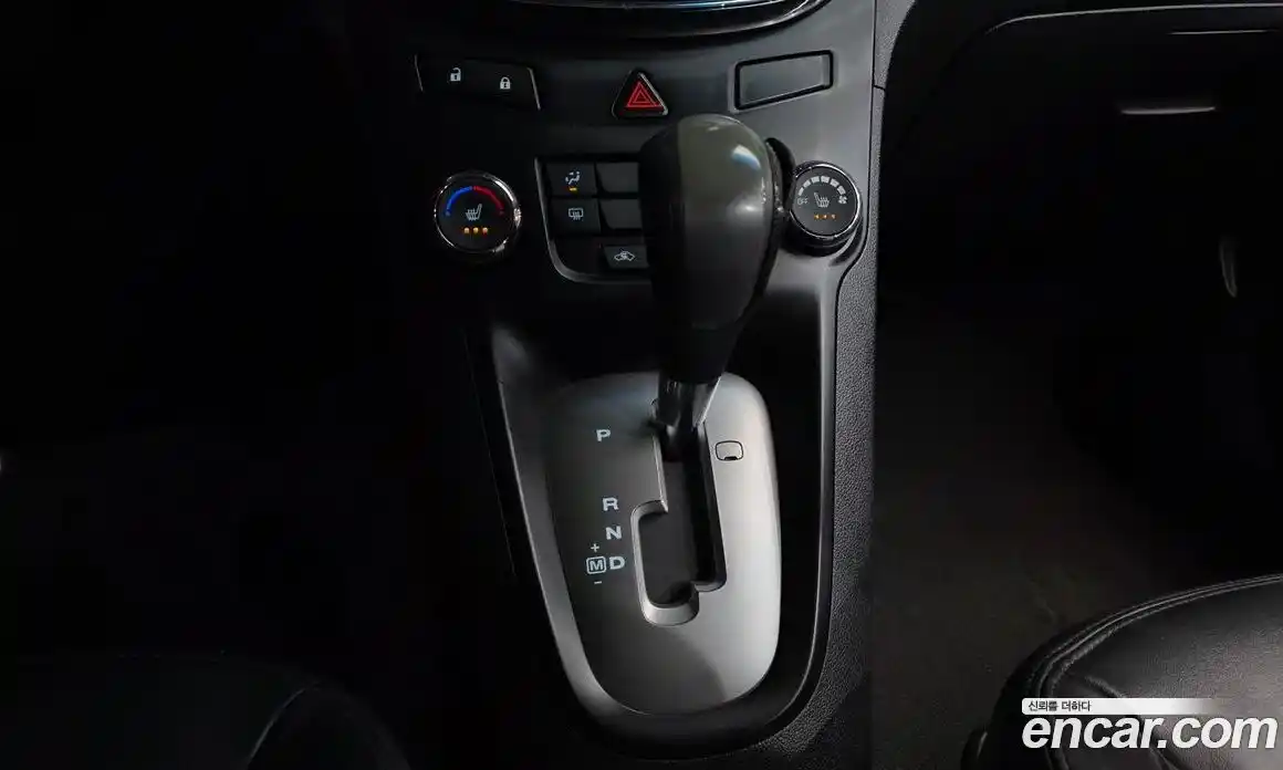 Chevrolet Orlando 2014 2.0 Автомат в Москве № 37535, фото 11