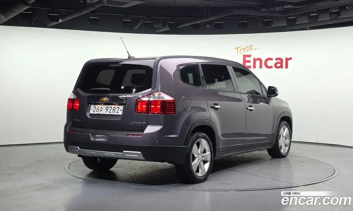 Chevrolet Orlando 2014 2.0 Автомат в Москве № 37535, фото 16