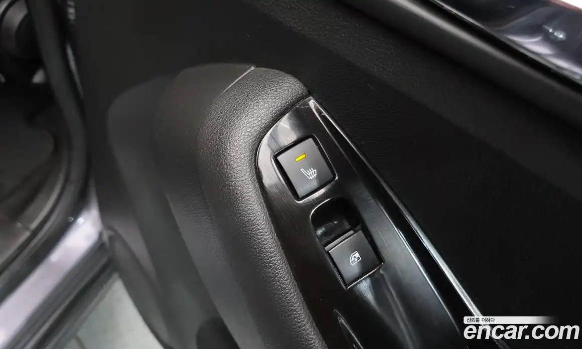 Chevrolet Orlando 2014 2.0 Автомат в Москве № 37535, фото 19