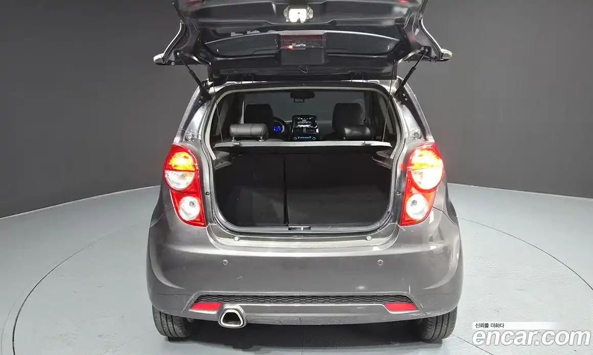 Chevrolet Spark 2014 1.0 Автомат в Москве № 38611, фото 20