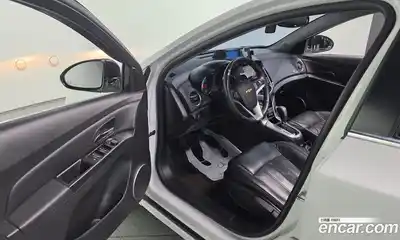 Chevrolet Cruze 2011 1.8 Автомат в Москве № 39250, миниатюра 7