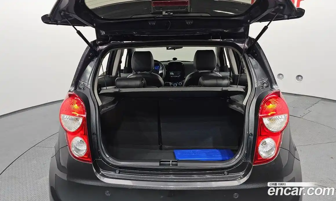 Chevrolet Spark 2015 1.0 Автомат в Москве № 41703, фото 11