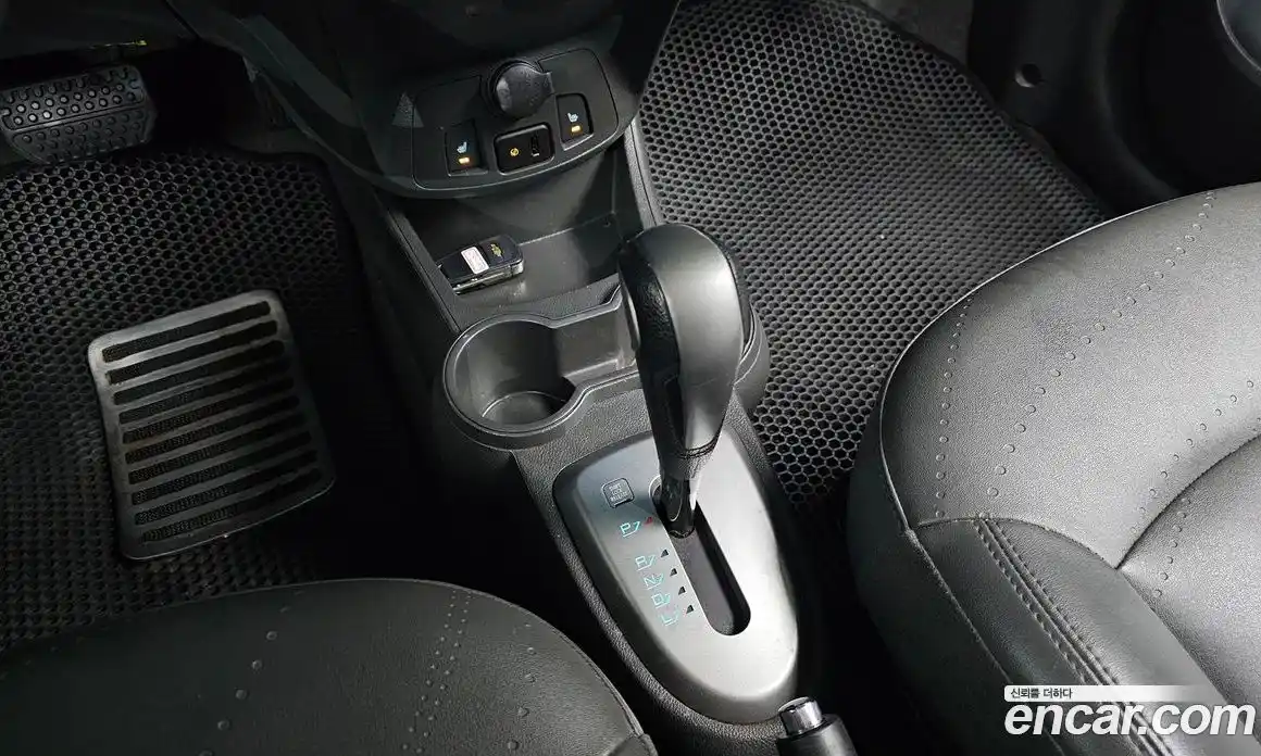 Chevrolet Spark 2015 1.0 Автомат в Москве № 41703, фото 7