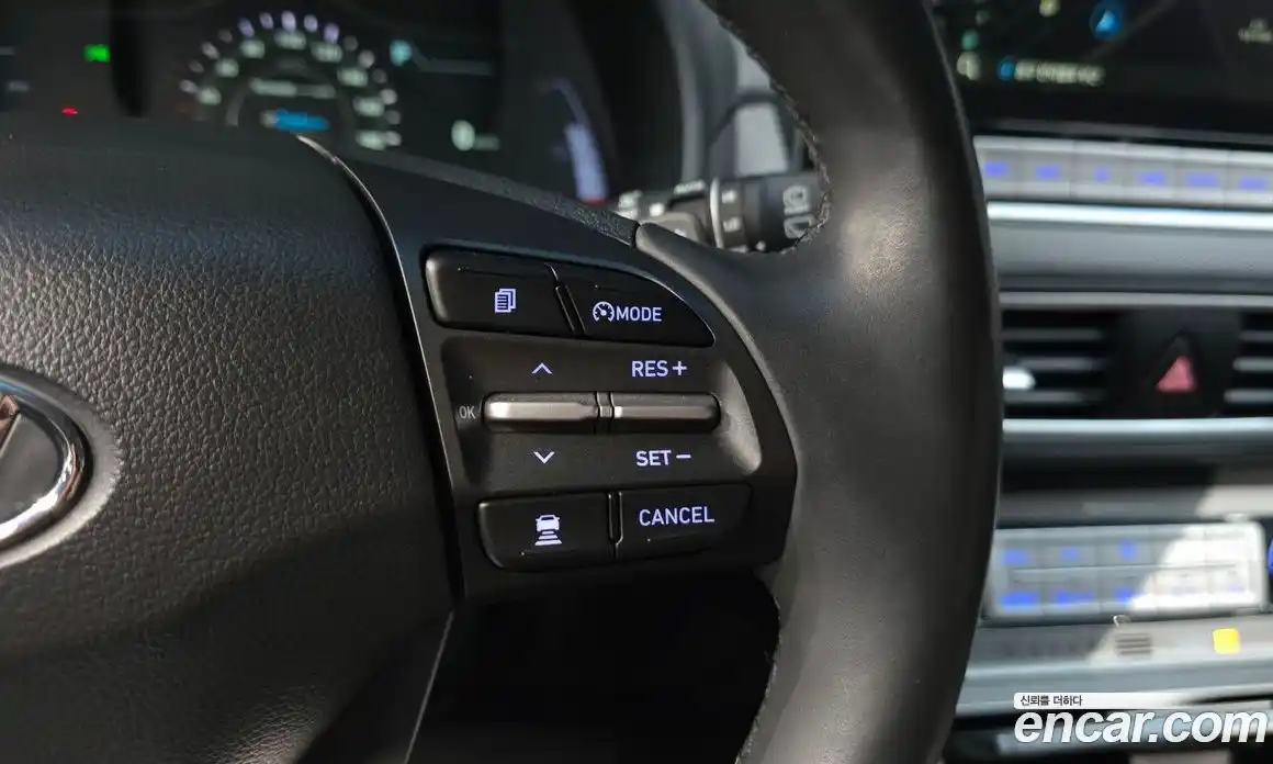 Hyundai Kona 2020 0.2 Автомат в Москве № 47133, фото 13