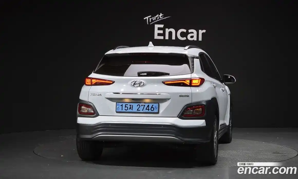 Hyundai Kona 2020 0.2 Автомат в Москве № 47133, фото 18