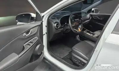 Hyundai Kona 2020 0.2 Автомат в Москве № 47133, миниатюра 9