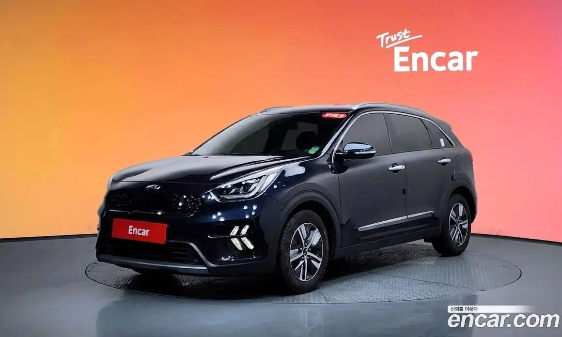 Kia Niro 2020 1.6 Автомат в Москве № 51880, фото 9