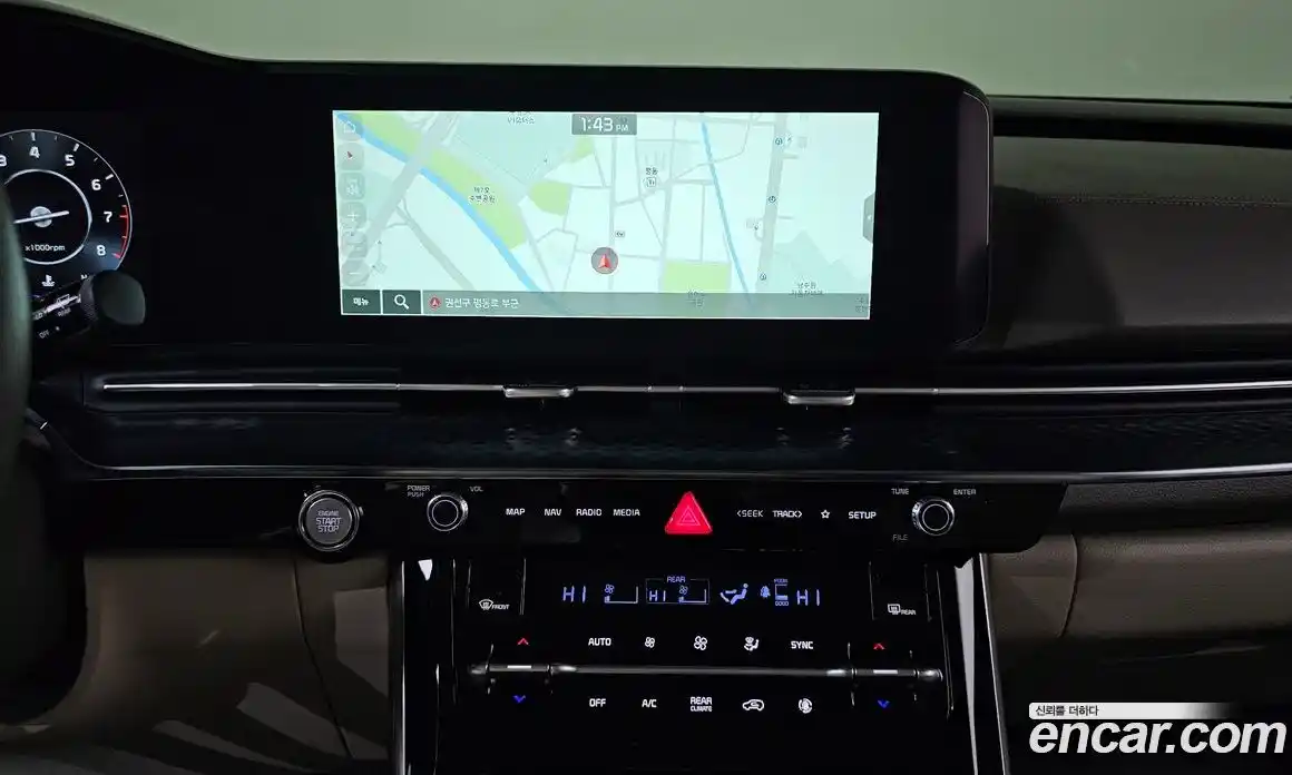 Kia Canival 2023 3.5 Автомат в Москве № 53667, фото 14