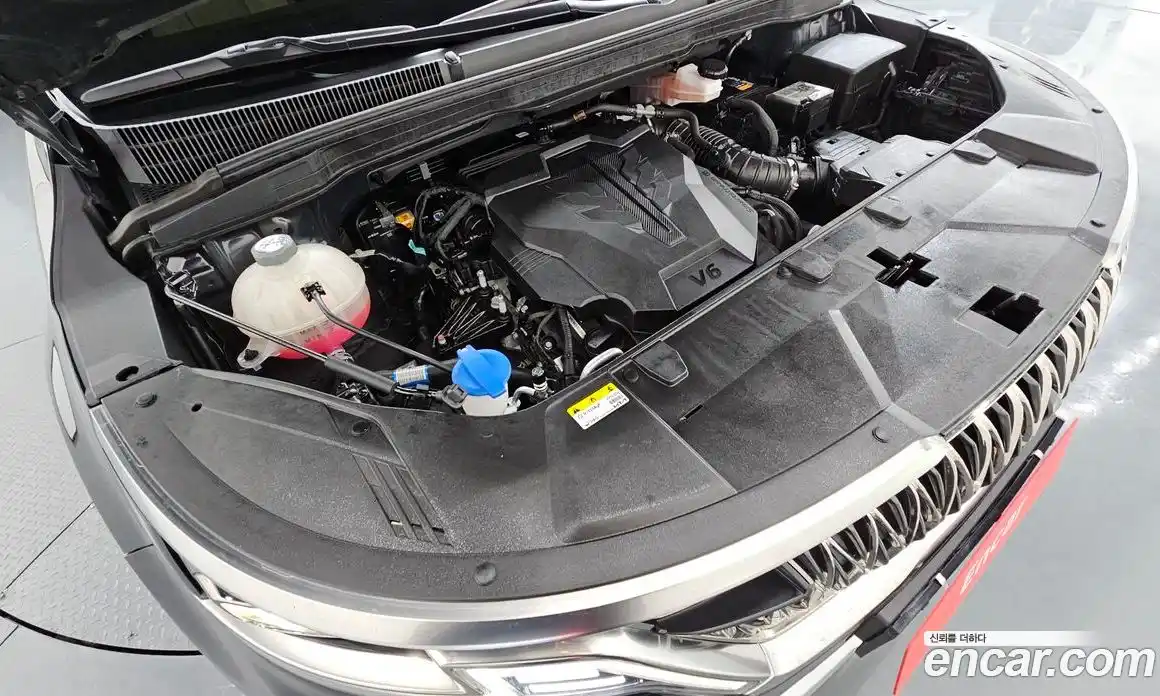 Kia Canival 2023 3.5 Автомат в Москве № 53667, фото 17