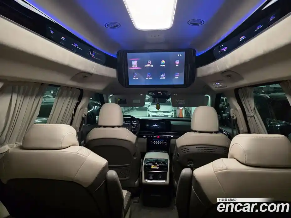 Kia Canival 2023 3.5 Автомат в Москве № 53667, фото 18