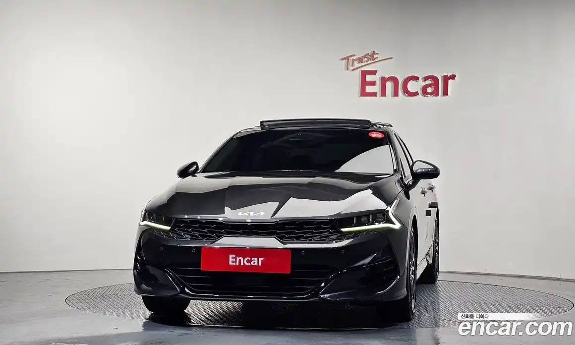 Kia K5 2023 1.6 Автомат в Москве № 53802, фото 12