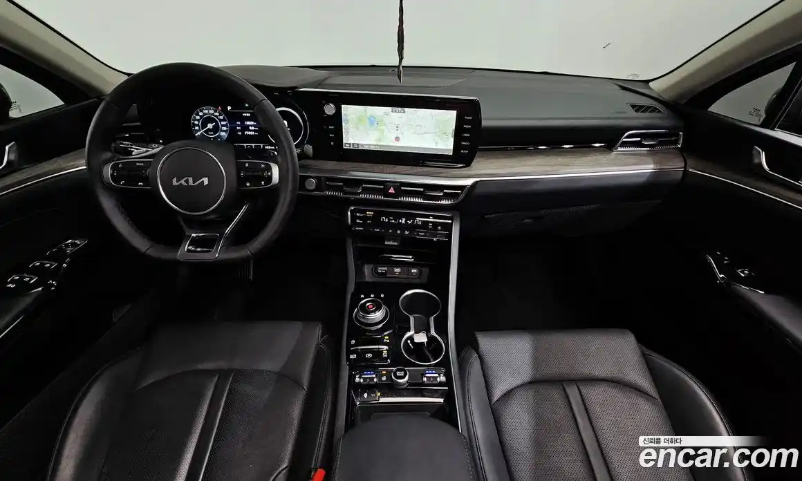 Kia K5 2023 1.6 Автомат в Москве № 53802, фото 13