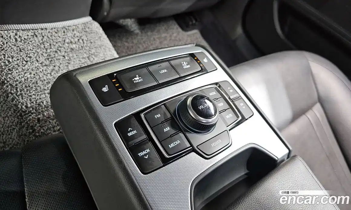 Genesis G80 2018 3.3 Автомат в Москве № 56559, фото 3