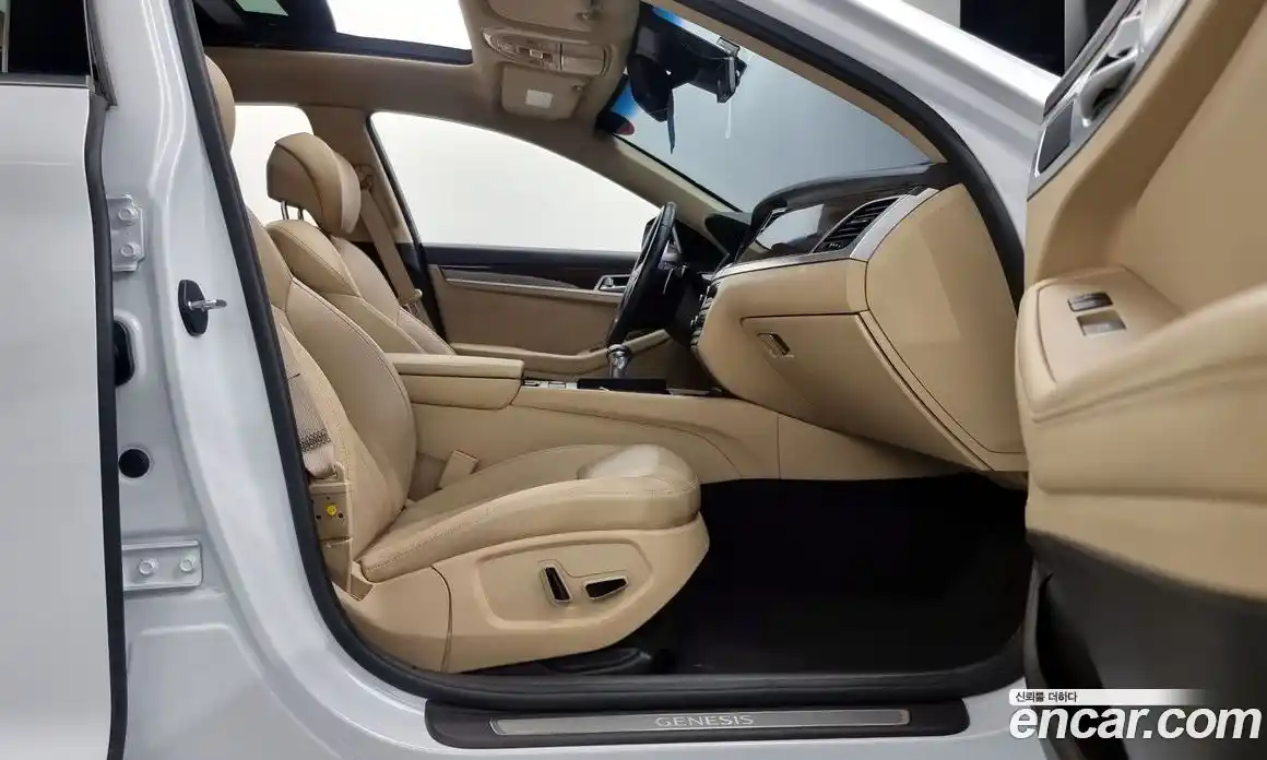 Genesis G80 2017 3.3 Автомат в Москве № 57821, фото 19