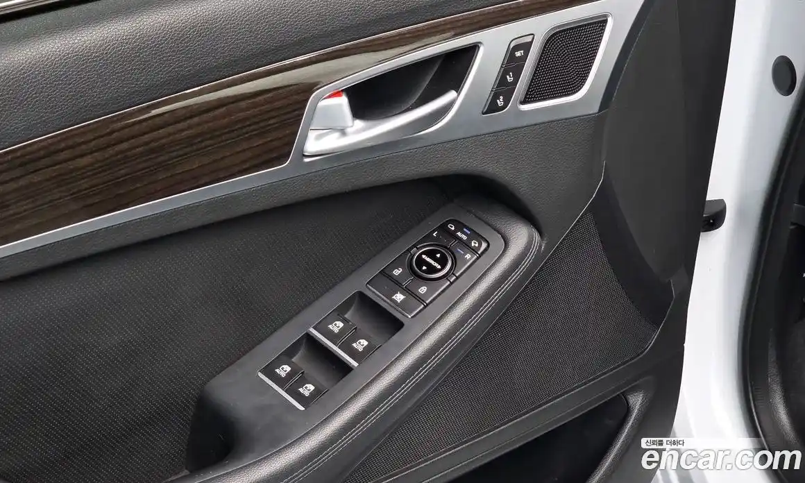 Genesis G80 2017 3.3 Автомат в Москве № 57890, фото 20