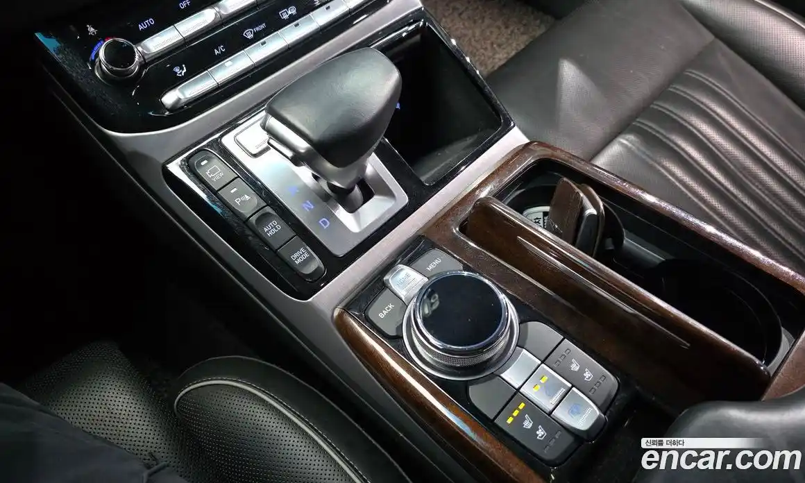 Genesis EQ900 2016 3.3 Автомат в Москве № 57995, фото 1