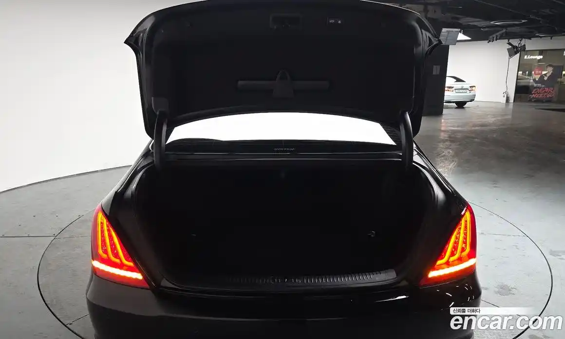 Genesis EQ900 2016 3.3 Автомат в Москве № 57995, фото 18