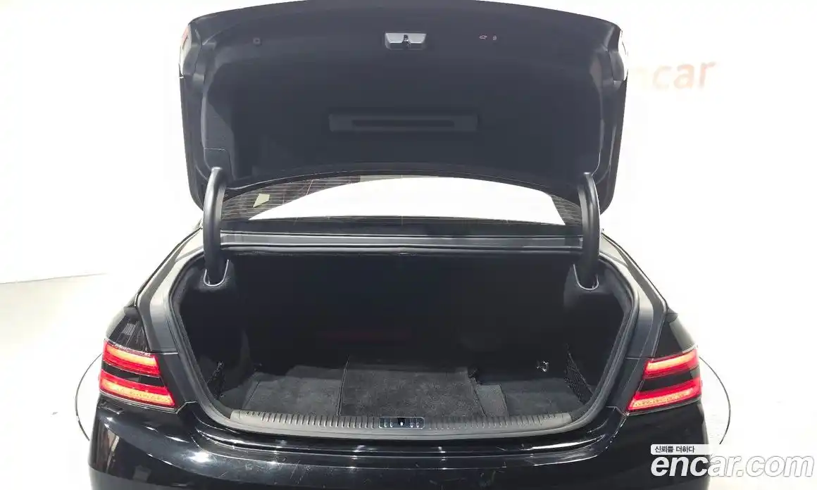 Genesis G90 2022 3.8 Автомат в Москве № 58586, фото 15