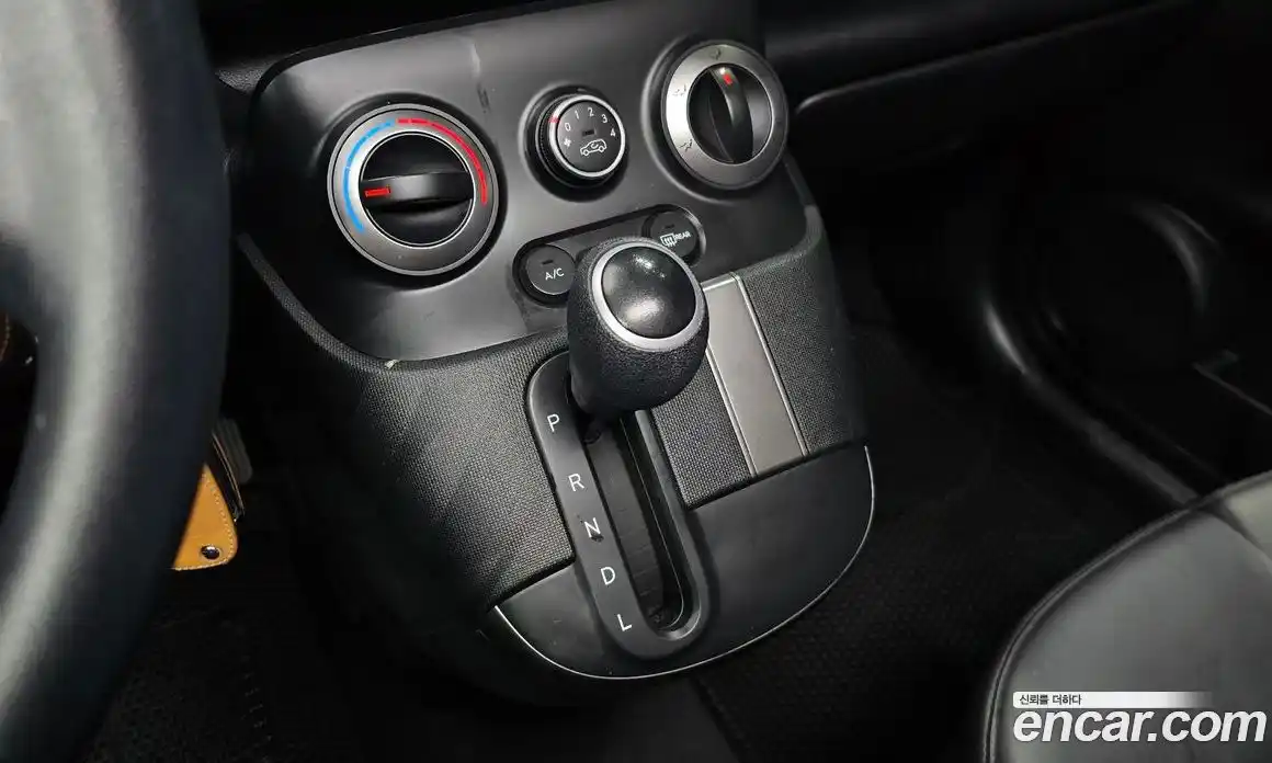 Hyundai Casper 2024 1.0 Автомат в Москве № 6031, фото 8