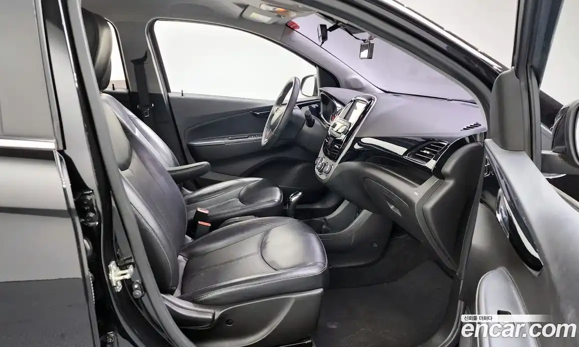 Chevrolet Spark 2018 1.0 Автомат в Москве № 62357, фото 14