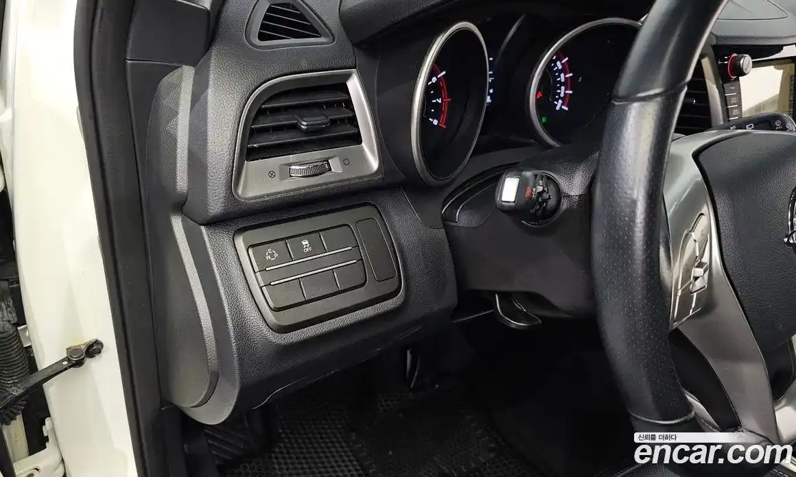 SsangYong TIBOLI 2016 1.6 Автомат в Москве № 62462, фото 13