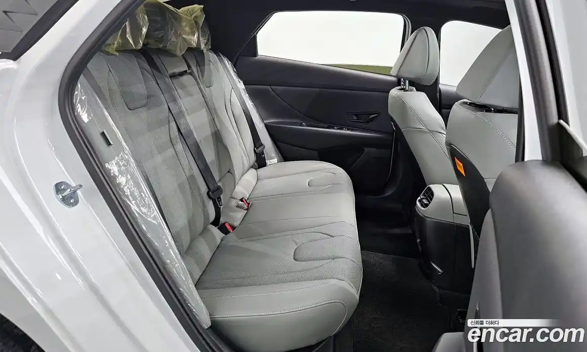 Hyundai Avante 2025 1.6 Автомат в Москве № 6630, фото 6