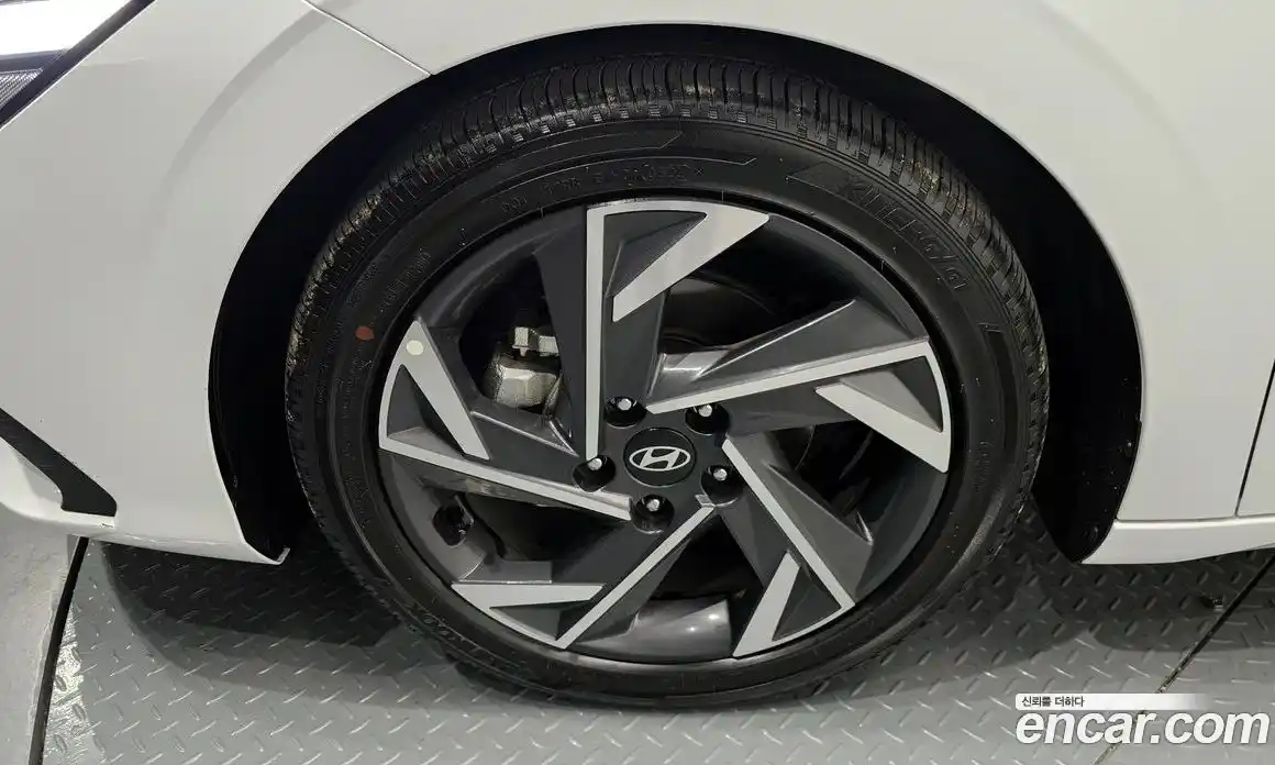 Hyundai Avante 2025 1.6 Автомат в Москве № 6630, фото 10