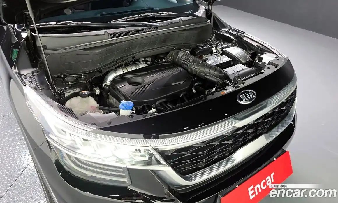 Kia Seltos 2022 1.6 Автомат в Москве № 73654, фото 11