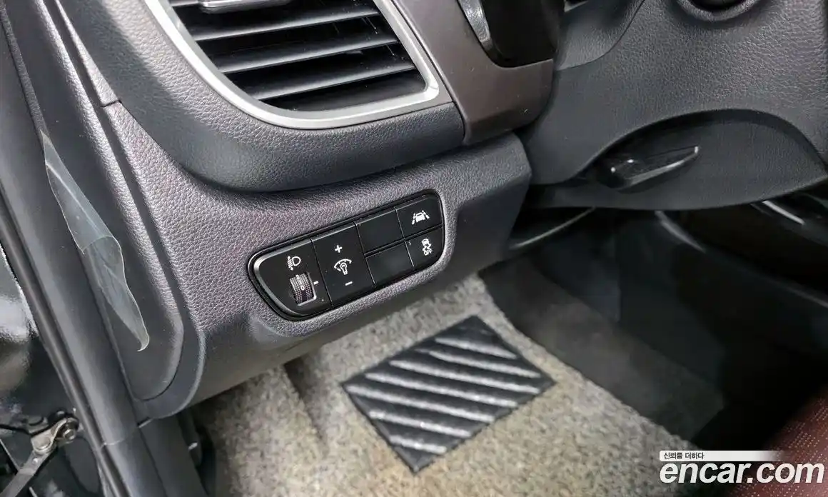 Kia Seltos 2022 1.6 Автомат в Москве № 73654, фото 18