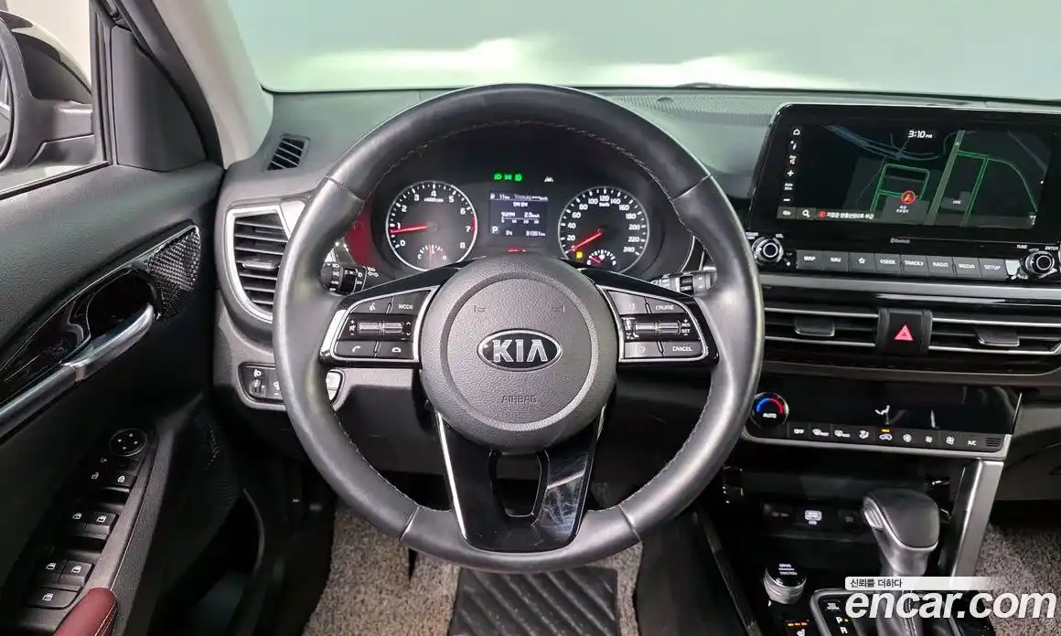 Kia Seltos 2022 1.6 Автомат в Москве № 73654, фото 19