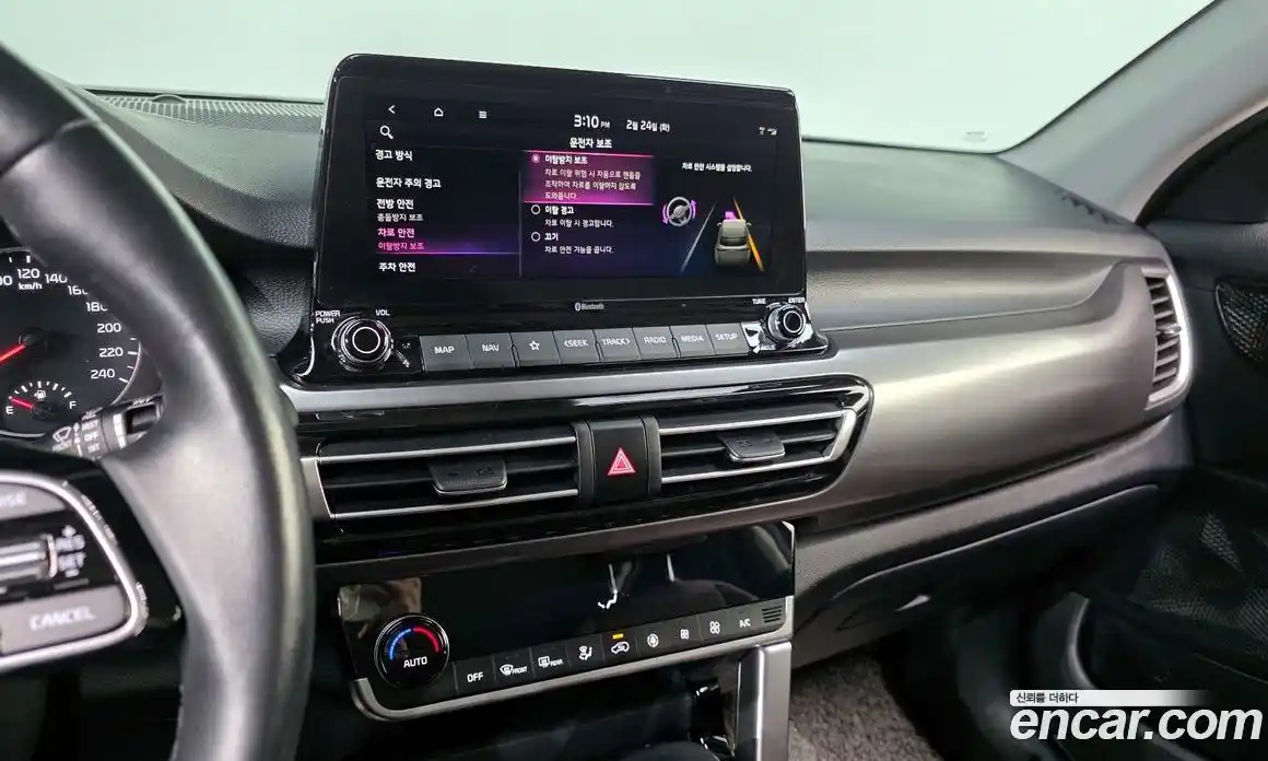 Kia Seltos 2022 1.6 Автомат в Москве № 73654, фото 4