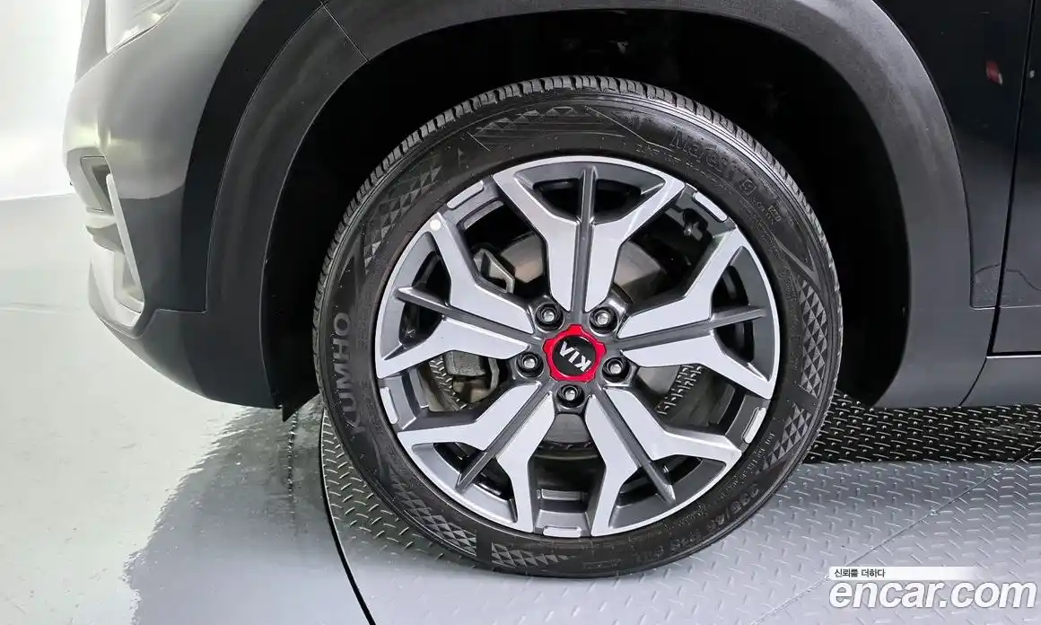 Kia Seltos 2022 1.6 Автомат в Москве № 73654, фото 6