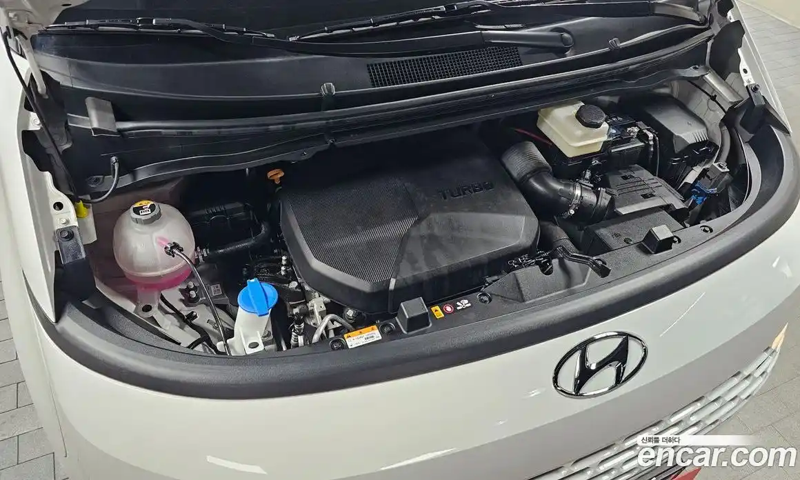 Hyundai Staria 2022 2.2 Автомат в Москве № 108526, фото 13