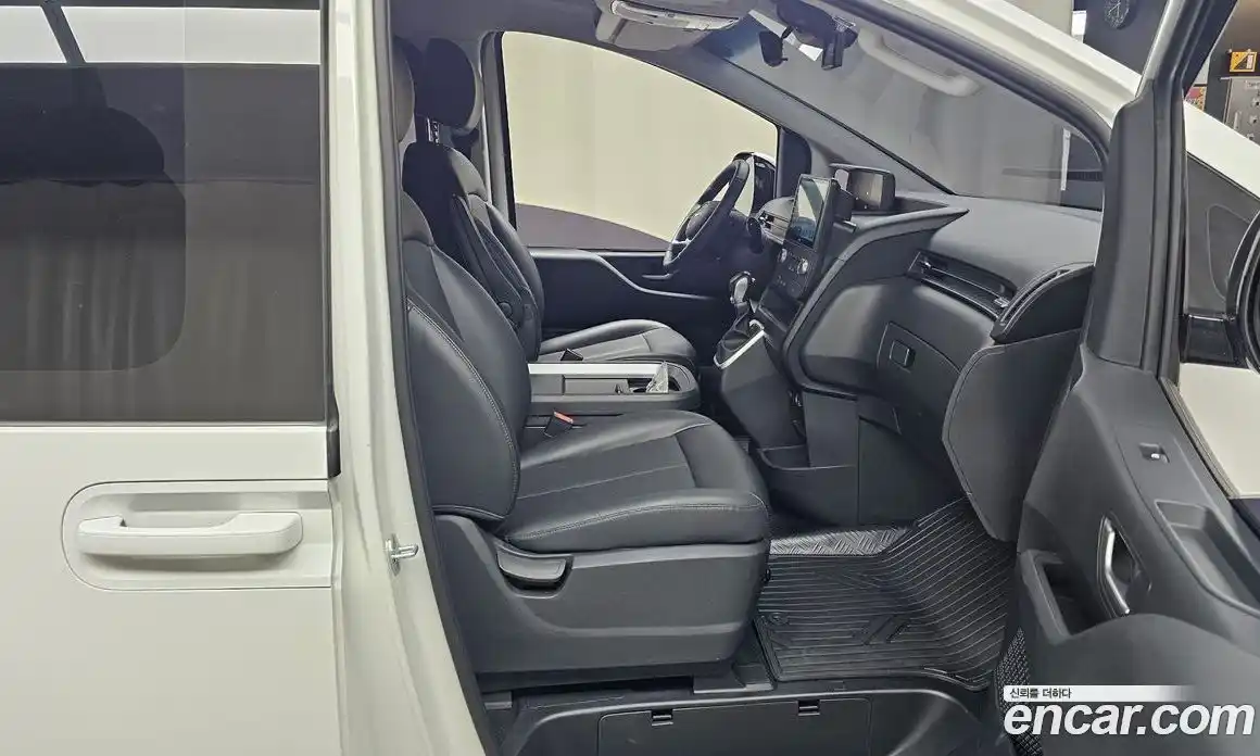 Hyundai Staria 2022 2.2 Автомат в Москве № 108526, фото 10