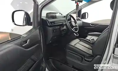 Hyundai Staria 2023 3.5 Автомат в Москве № 108774, миниатюра 6