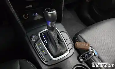 Hyundai Kona 2018 1.6 Автомат в Москве № 109741, миниатюра 3