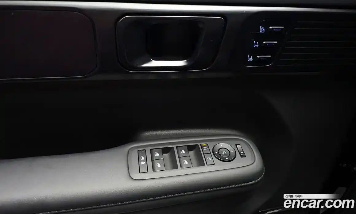 Hyundai Santa Fe 2024 1.6 Автомат в Москве № 110171, фото 6